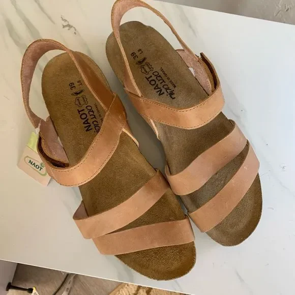 NAOT Kayla genuine leather beige gladiator sandals flats wedges sz 39 8 womens - Picture 3 of 6